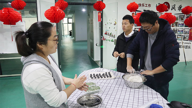 赢好礼,陪你趣味闹元宵 | 宝开举办“包汤圆 · 猜灯谜 · 迎元宵”主题活动