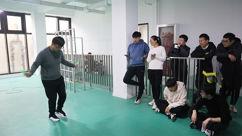 赢好礼,陪你趣味闹元宵 | 宝开举办“包汤圆 · 猜灯谜 · 迎元宵”主题活动