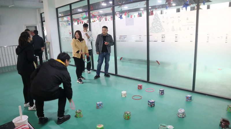 缤纷平安夜，欢乐圣诞节 | 宝开举办第四季度员工集体生日会