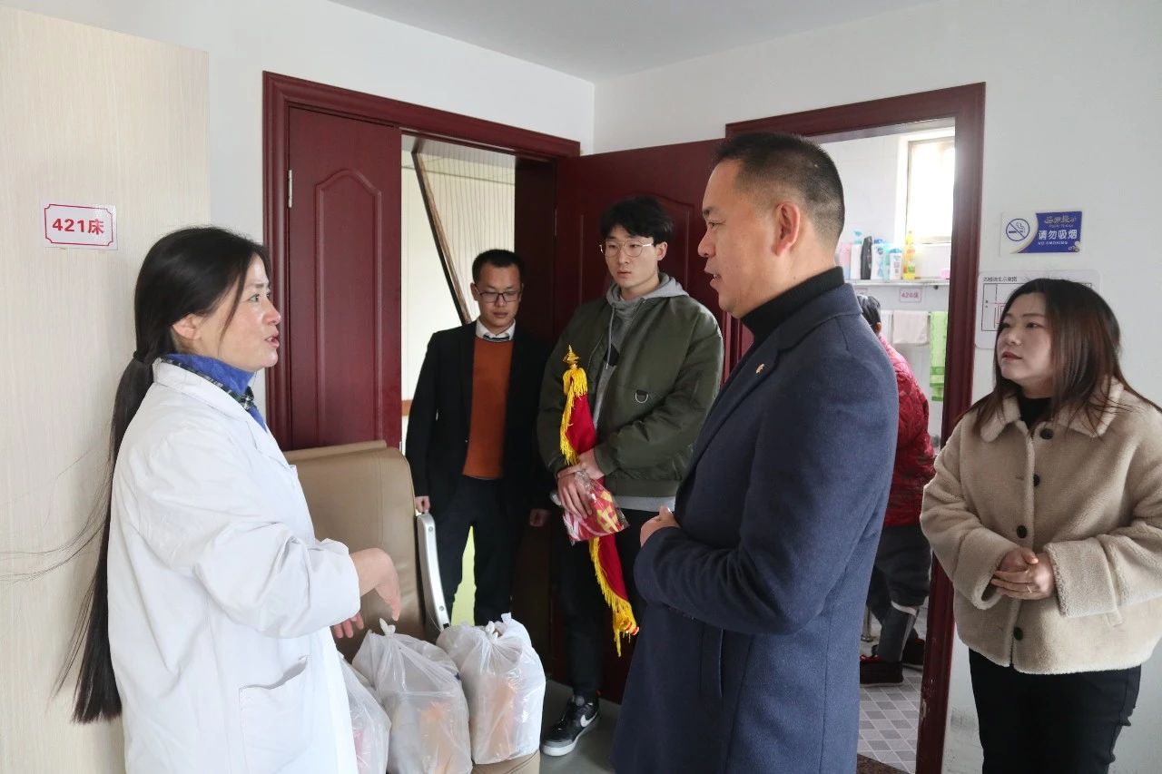 敬老爱老·传承美德 | 宝开跨年公益行——走进敬老院