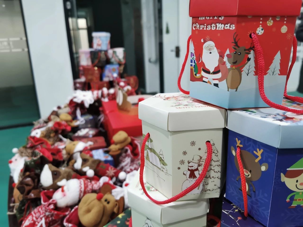 圣诞主题生日趴 | 浓情暖意平安夜,诞愿有你共前行