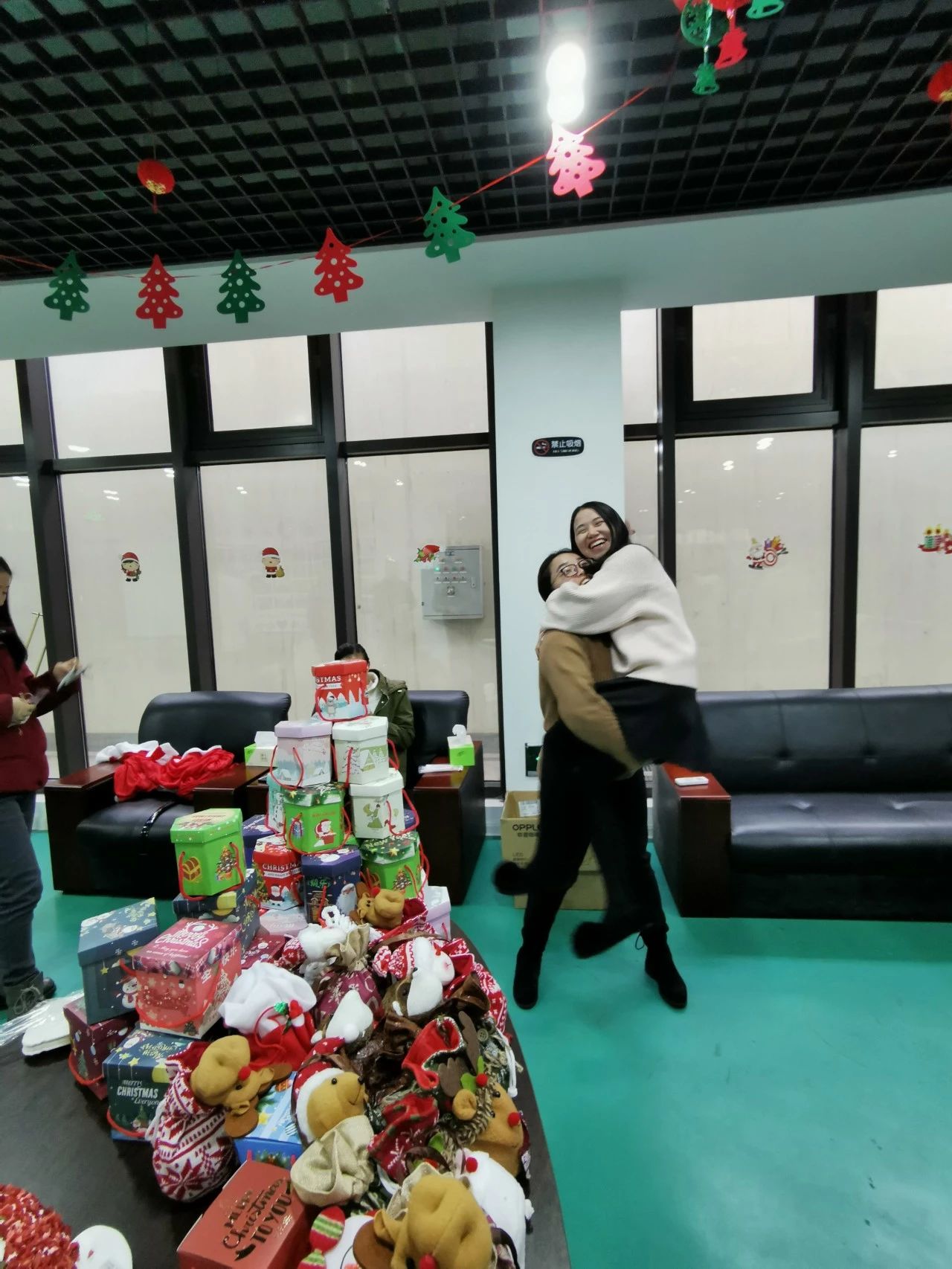 圣诞主题生日趴 | 浓情暖意平安夜,诞愿有你共前行