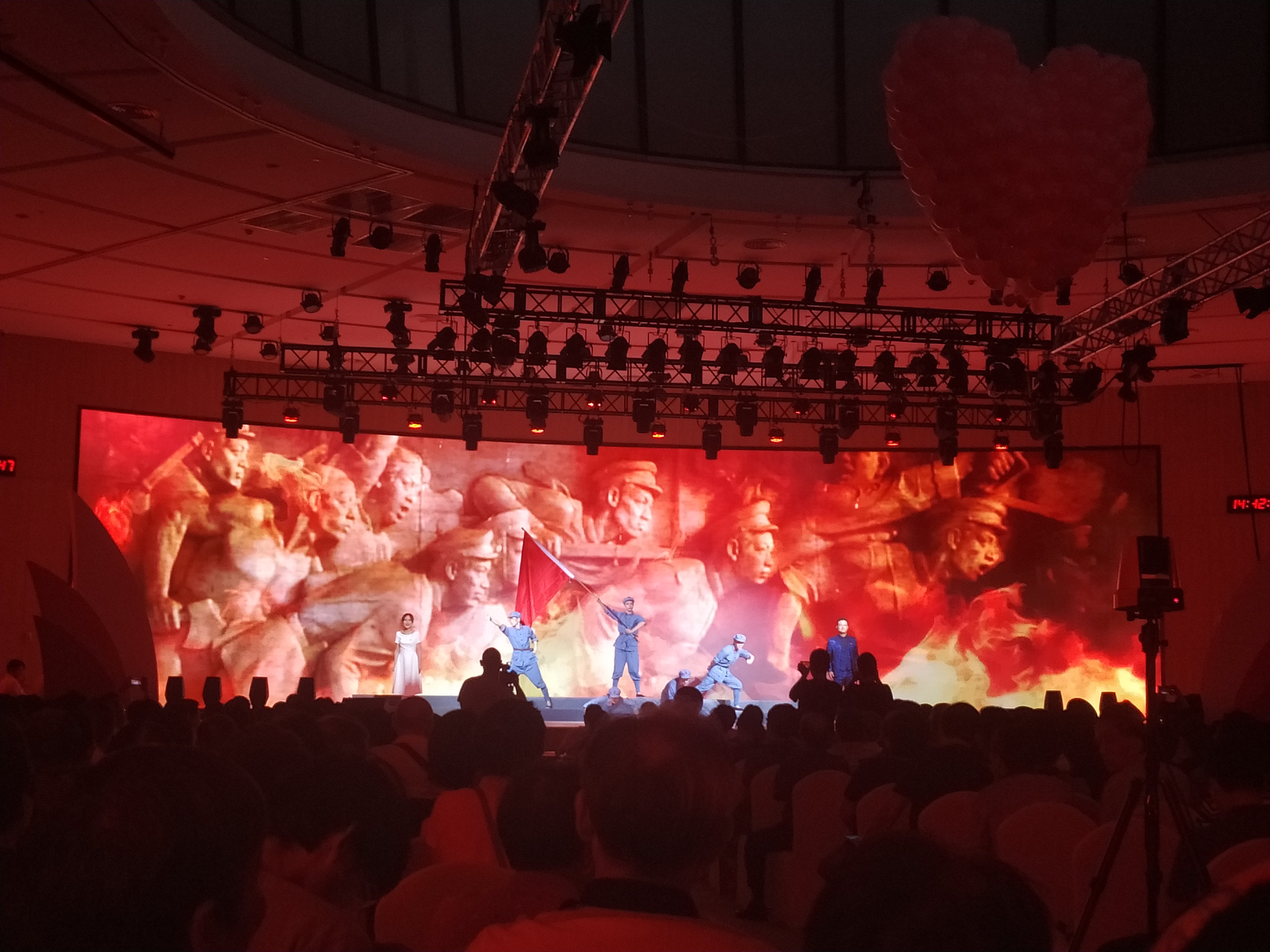 快讯 | 宝开董事长邢志文荣获“吴泾镇十佳党员先锋”表彰