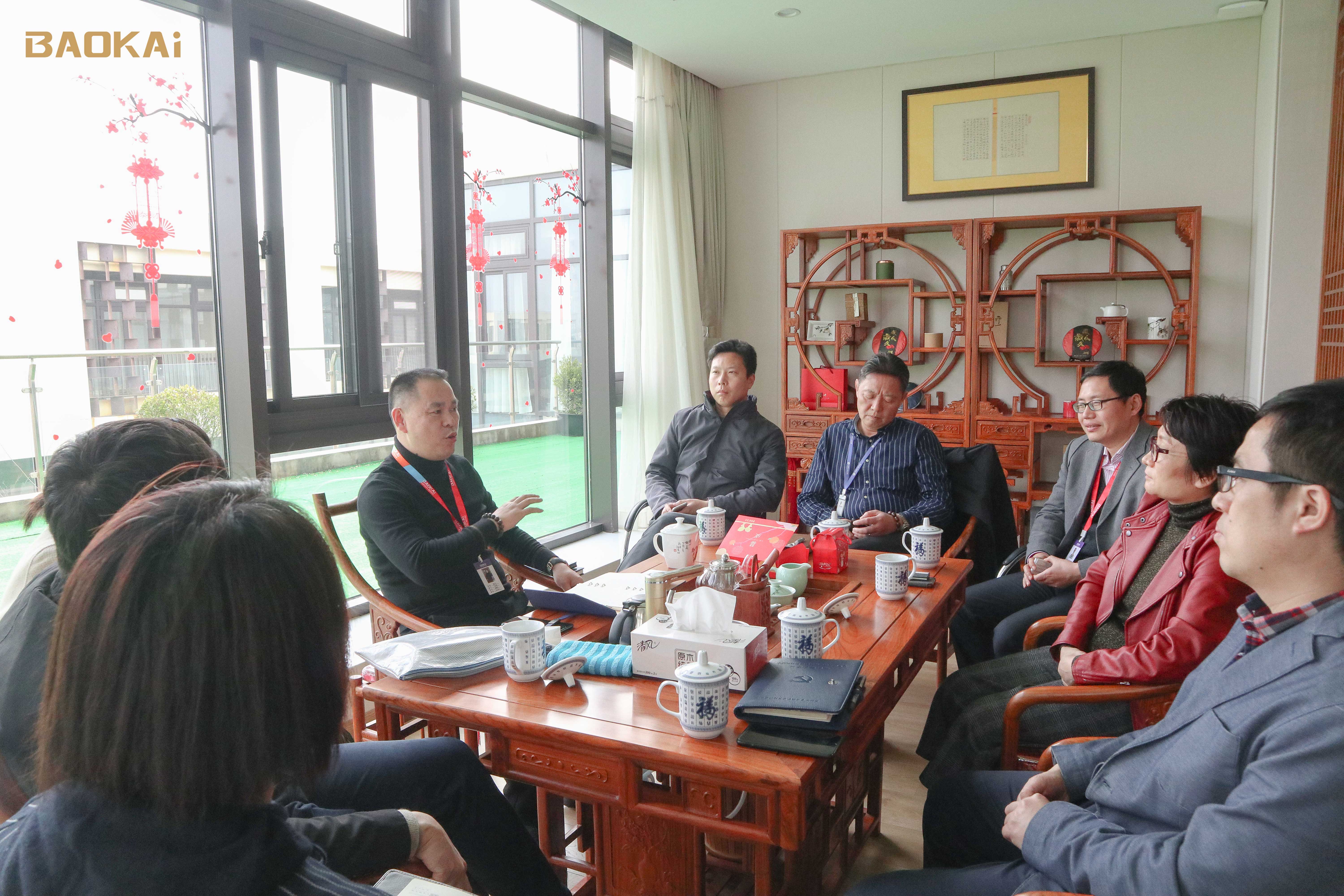 新闻 | 领导送春风，暖意融融