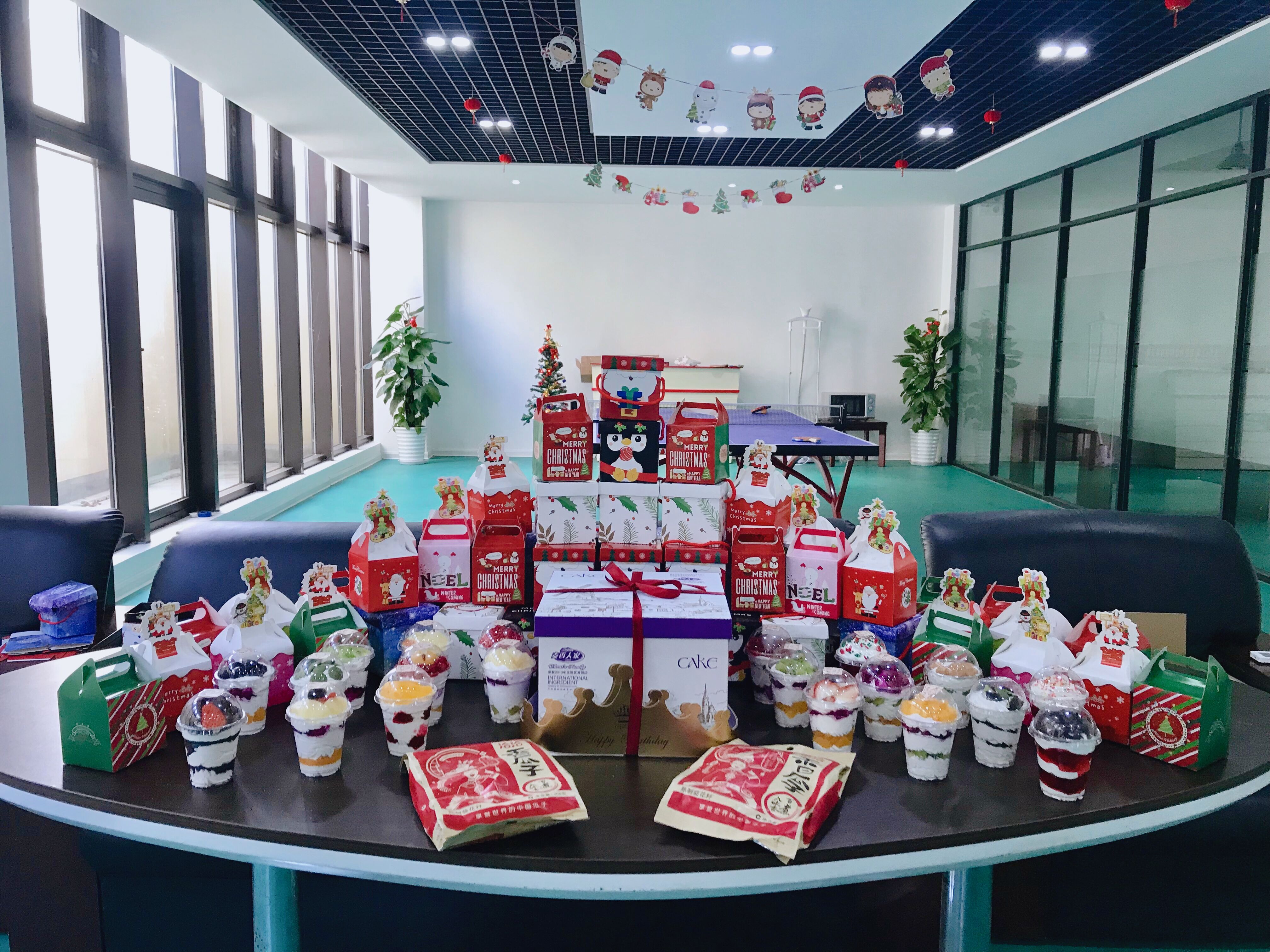 圣诞主题生日会 | Merry Christmas & Happy birthday!