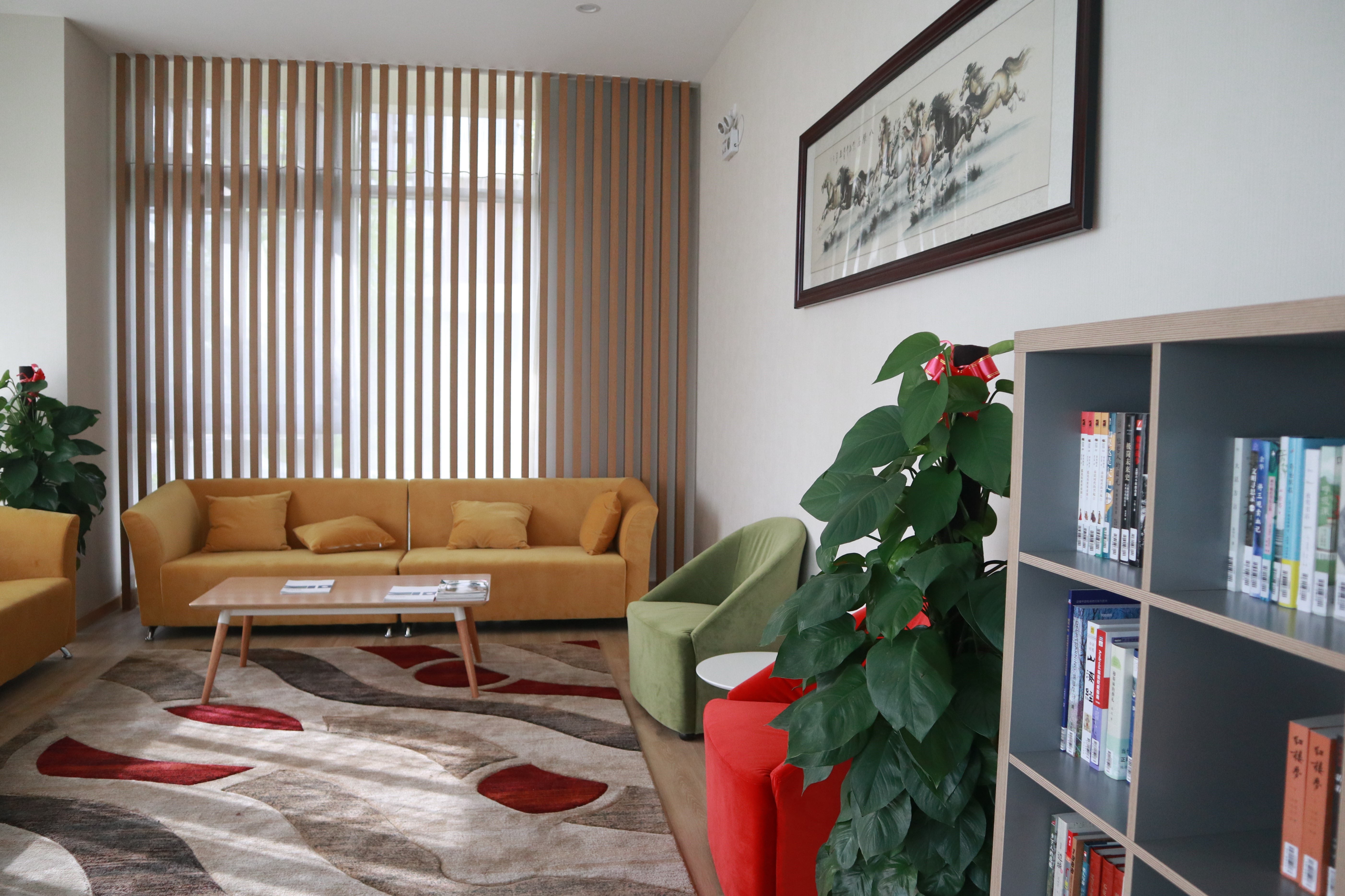 企业书香 | 宝开新建职工书屋，“小书屋”构建精神“大家园”